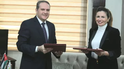 Health Ministry signs a cooperation agreement with &quot;Himmetna&quot; to rehabilitate and develop (25) health centers